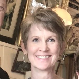 Meet your Posher, Deborah